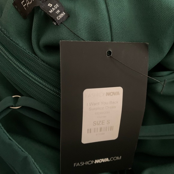 Forest Green V-Neck Fashion Nova Dress Women’s Small I Want You Back Surplice - Picture 4 of 4